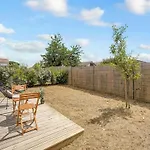 Apartamento T2 Lumineux Avec Terrasse & Parking Souterrain *