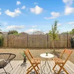 T2 Lumineux Avec Terrasse & Parking Souterrain Apartmán